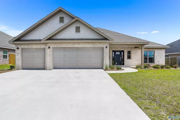 220 Stockyard Circle, Madison, AL 35757