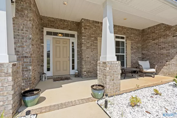 Athens, AL 35613,174 Summit Lakes Drive