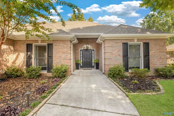 Hampton Cove, AL 35763,2603 Elderdale Drive SE