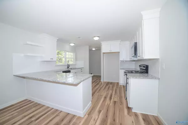 Crane Hill, AL 35053,878 County Road 870