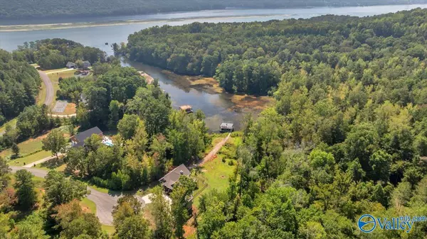 Scottsboro, AL 35769,2567 Lookout Mountain Drive