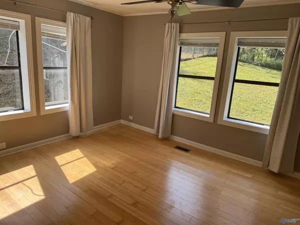 Fort Payne, AL 35967,710 First Street E