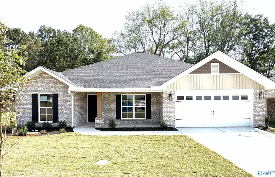 226 Gwynns Fall Trail, Huntsville, AL 35810