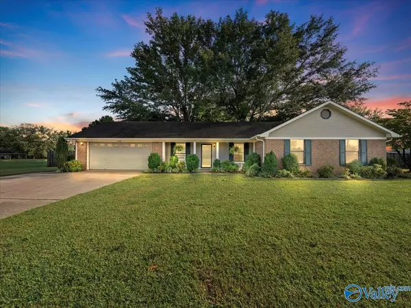 New Market, AL 35761,102 Shelburne Circle