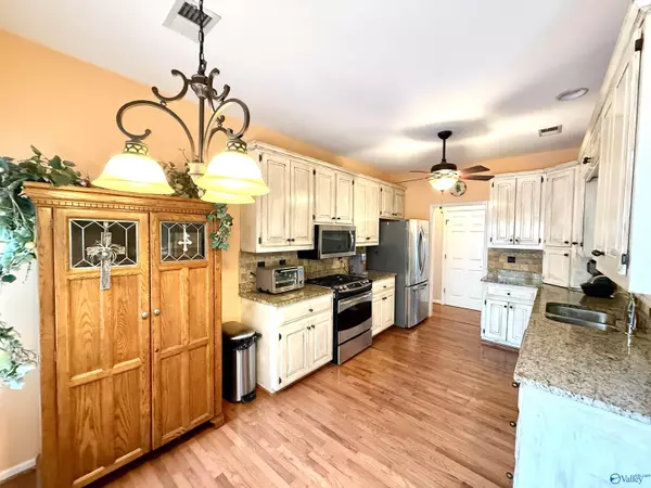 Glencoe, AL 35905,105 Riverview Lane