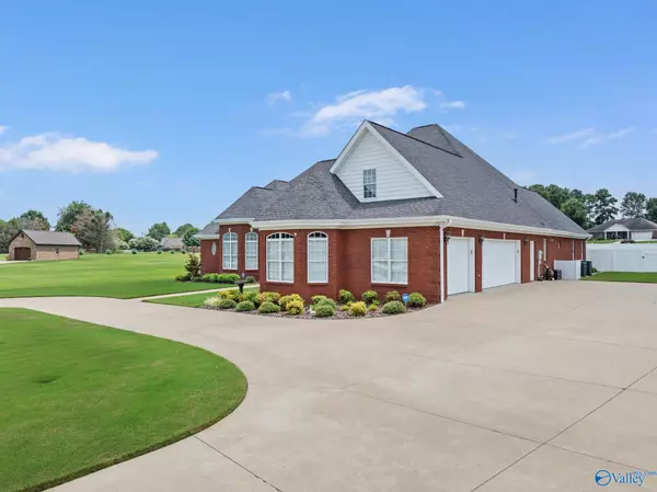 Killen, AL 35645,508 Woodfern Drive