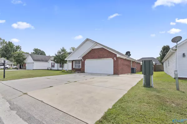 Decatur, AL 35603,3907 Steve Perkins Drive SW