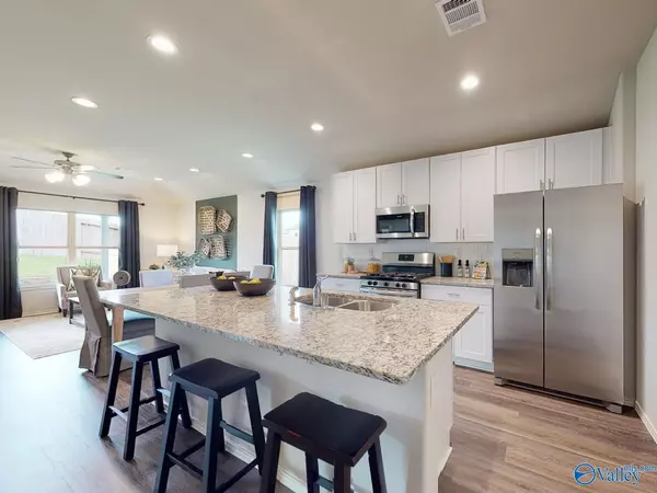 Decatur, AL 35603,4116 White River