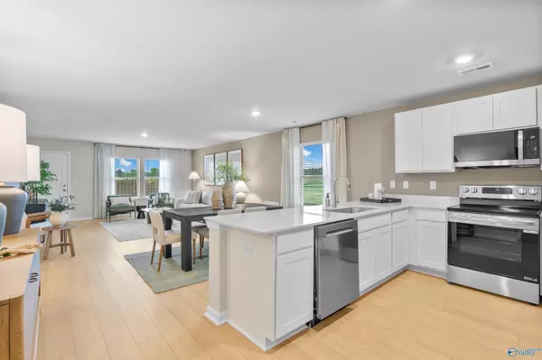 Harvest, AL 35749,183 Labrador Lane