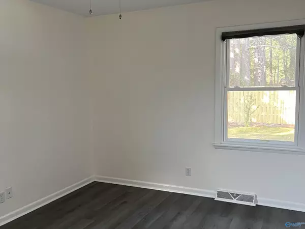 Huntsville, AL 35802,7812 Bailey Cove Road