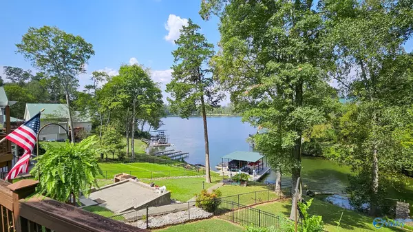 5641 Granary Way, Athens, AL 35611