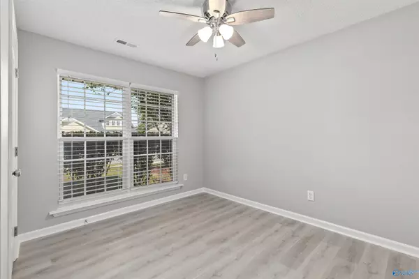 Harvest, AL 35749,211 Silver Breeze Court