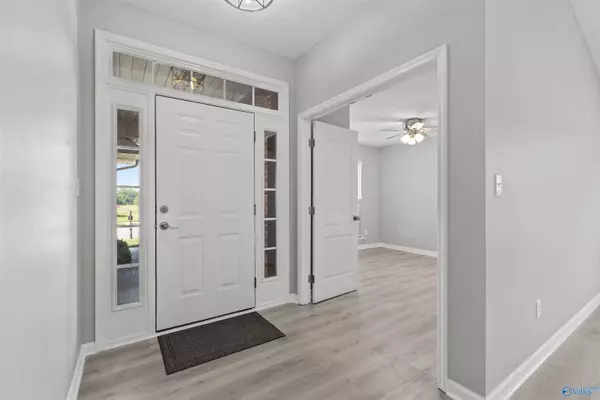 Harvest, AL 35749,211 Silver Breeze Court