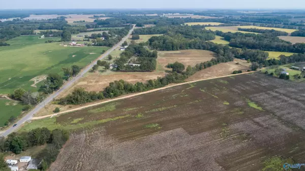 Florence, AL 35633,25744 County Road 14