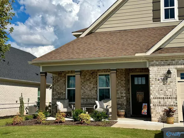 16918 Orleans Drive, Athens, AL 35611