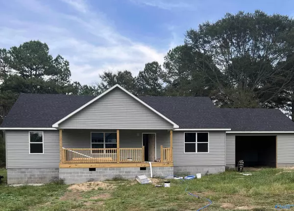 Geraldine, AL 35962,102 Shady Lane