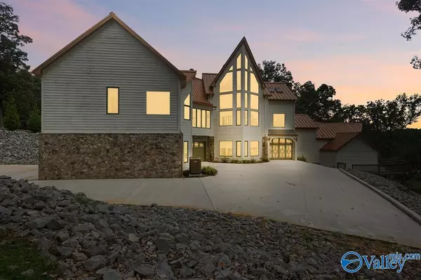 Crane Hill, AL 35053,21315 County Road 222