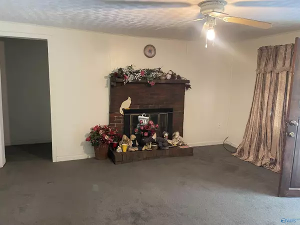 Gadsden, AL 35904,9710 Lay Springs Road