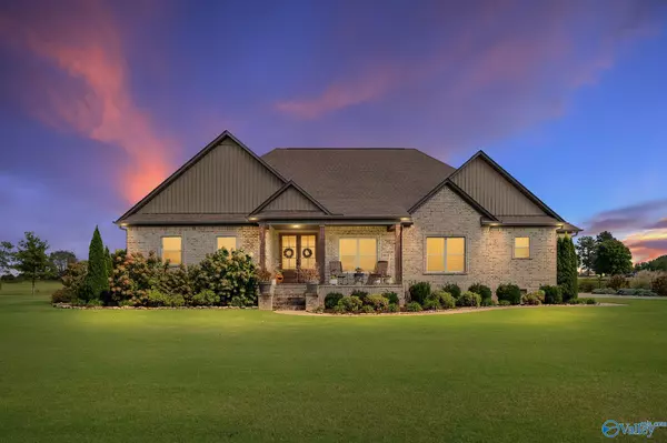 20172 Sharp Road, Athens, AL 35613