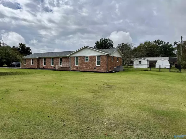 Boaz, AL 35956,903 Ron Avenue