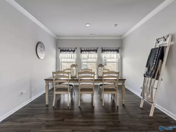 Athens, AL 35613,14316 Leadenhall Lane