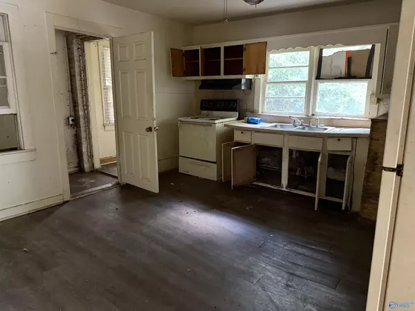 Huntsville, AL 35805,4001 Newson Road