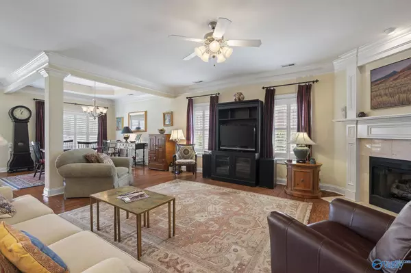 Owens Cross Roads, AL 35763,3206 Pierside Circle SE