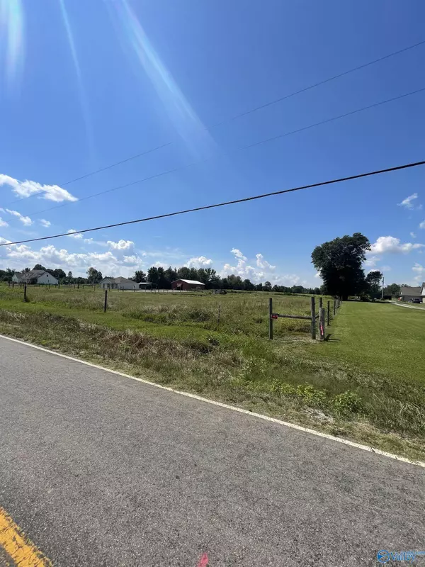 Athens, AL 35611,16613 Parker Road