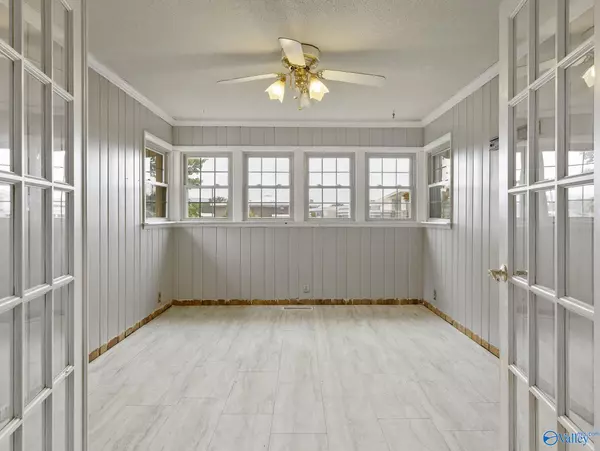 Huntsville, AL 35802,1208 Blevins Gap Road SE