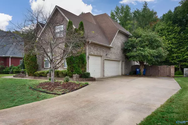 Madison, AL 35758,218 Knotting Place