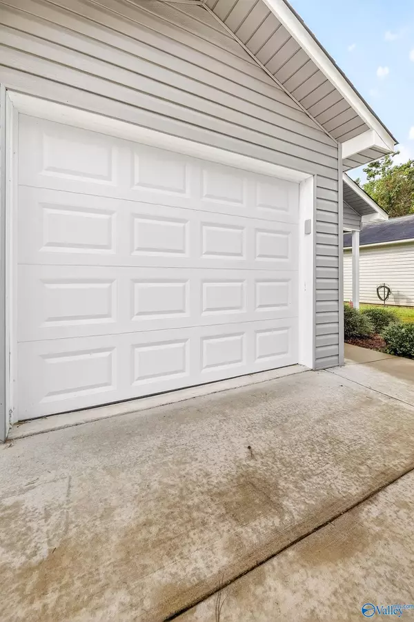 Rainbow City, AL 35906,310 Meadow Street