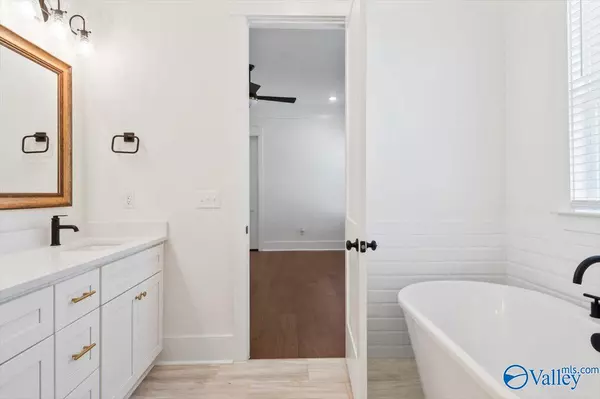 Madison, AL 35757,252 Haystack Drive