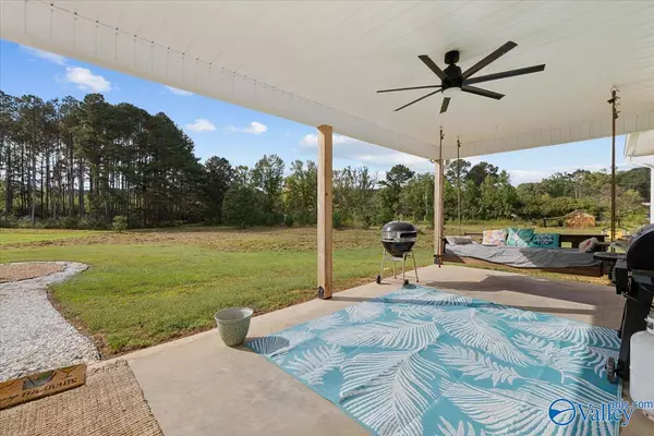 Oneonta, AL 35121,291 Kudzu Road