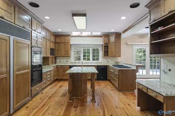 Huntsville, AL 35801,9 Asbury Road SE