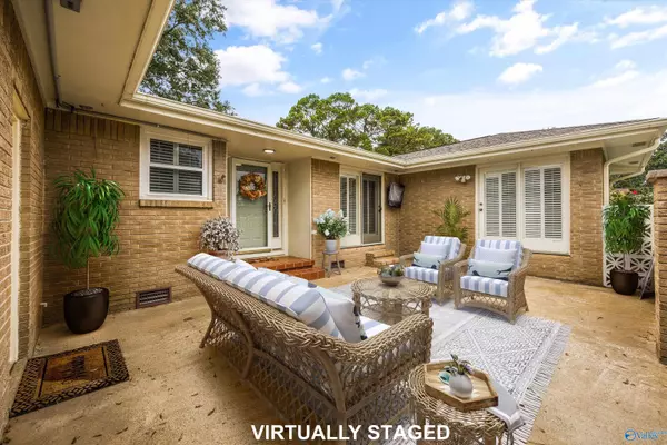 1907 Lynnbrook Drive, Huntsville, AL 35803