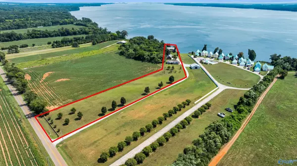 Athens, AL 35611,6400 Snake Road