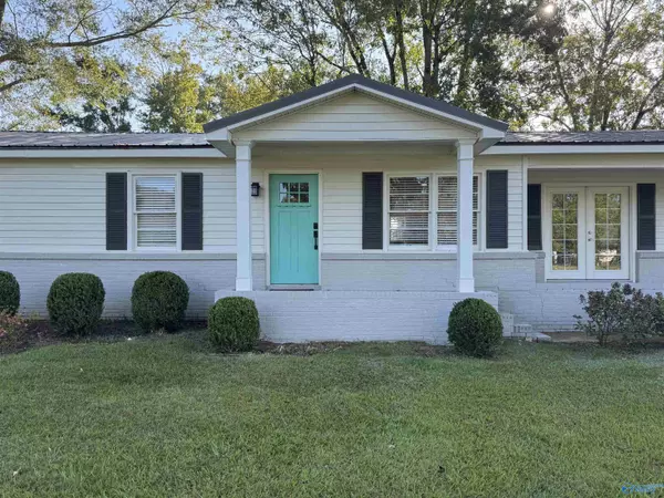 Gadsden, AL 35901,1042 Oakland Drive