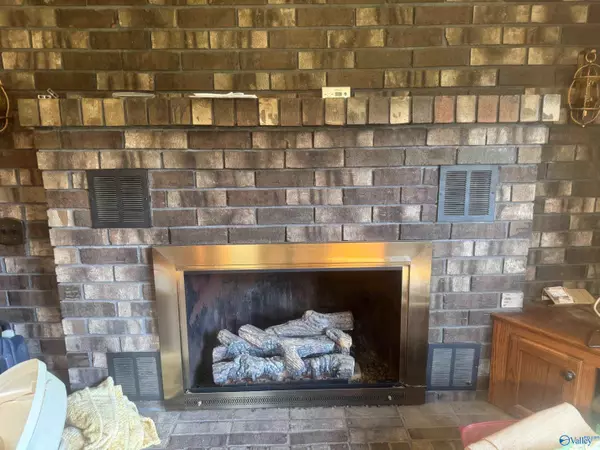 Collinsville, AL 35961,85 Styles Bridge Road