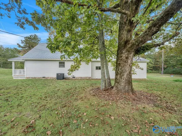 Henagar, AL 35978,1218 County Road 732