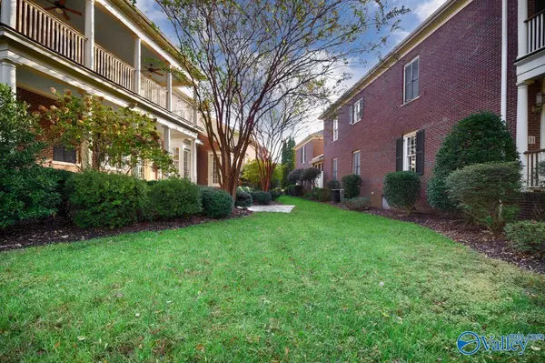 Huntsville, AL 35806,33 Meeting Street