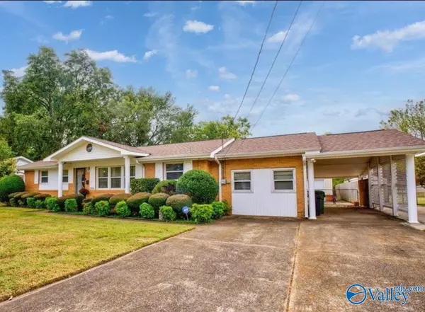 3809 Saturn Drive SW, Huntsville, AL 35805