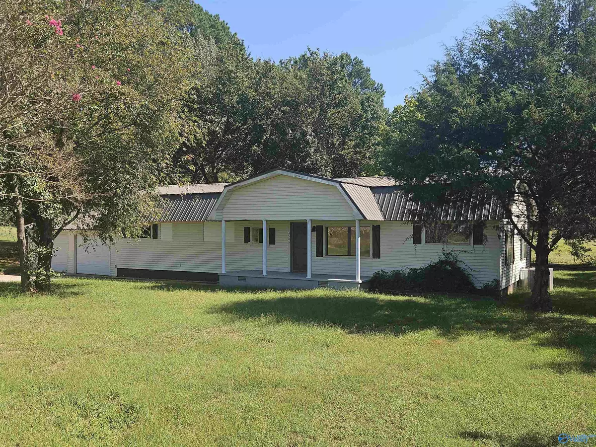 Athens, AL 35611,13584 Garden Way