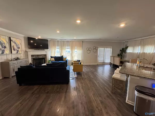 Huntsville, AL 35811,124 Blackburn Trace