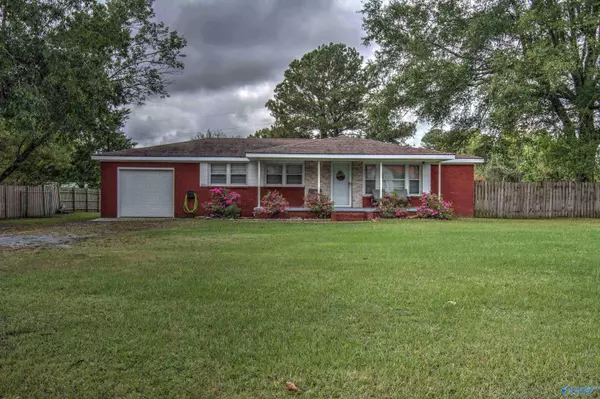 Henagar, AL 35978,7863 Burton Drive