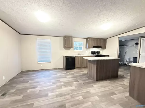 Grant, AL 35747,518 Old Union Road