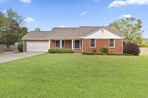 Owens Cross Roads, AL 35763,205 Wyatt Henry Lane SE