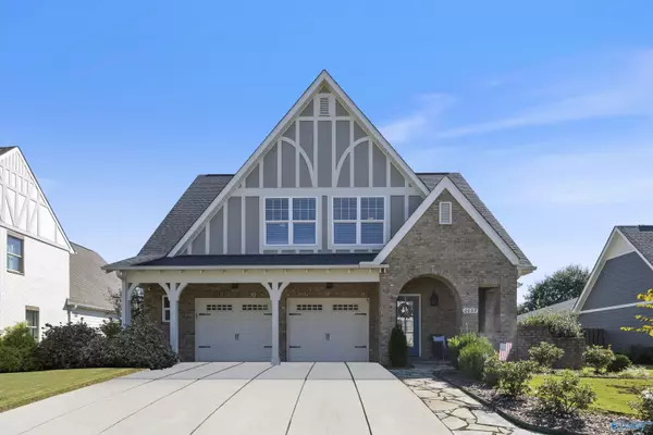 2637 Mountain Stream Way, Owens Cross Roads, AL 35763