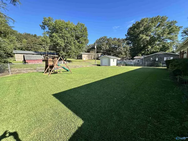 Fort Payne, AL 35967,2102 Alabama Avenue NW