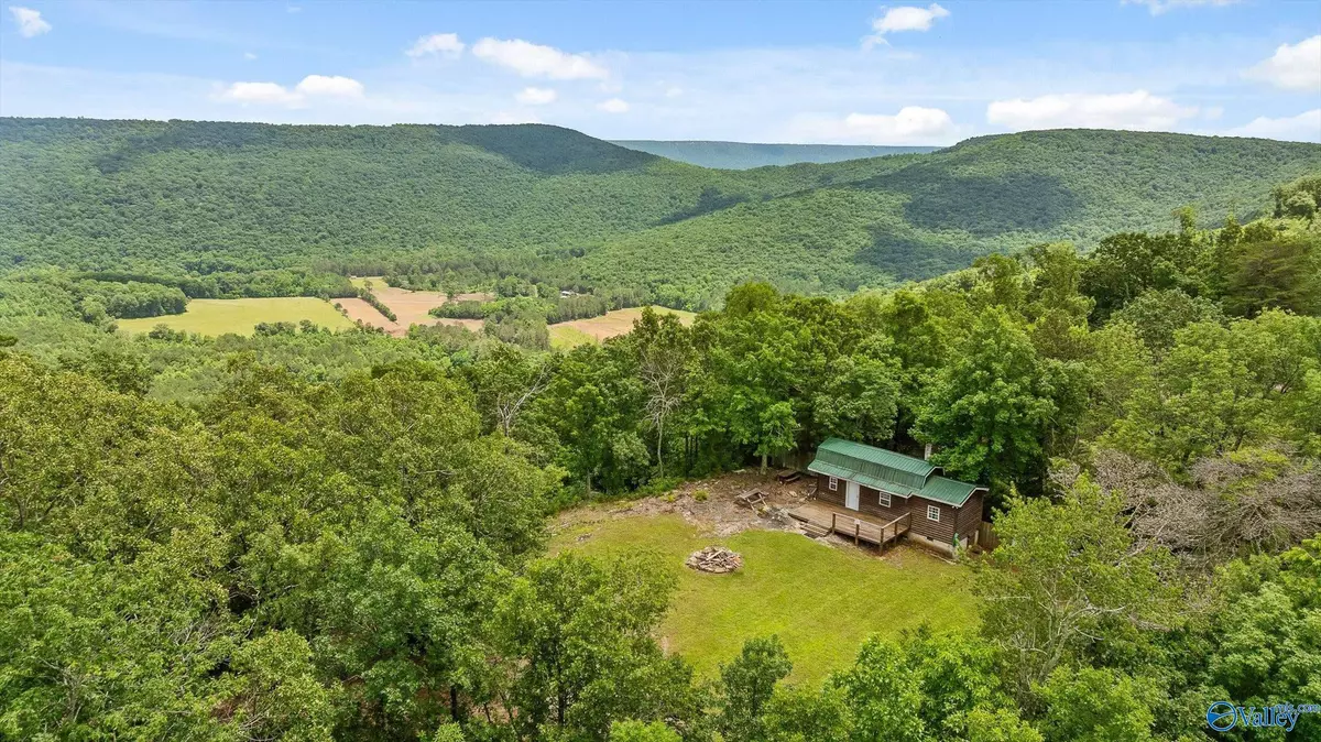 Ider, AL 35981,752 County Road 372