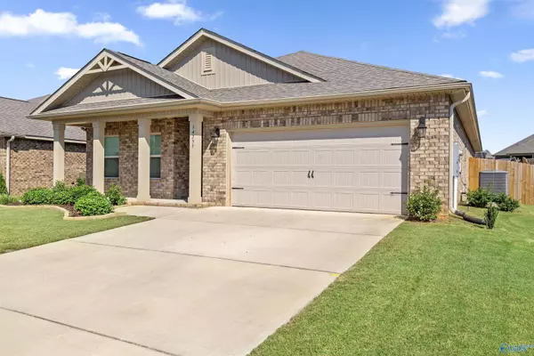 Athens, AL 35613,14255 Leadenhall Lane